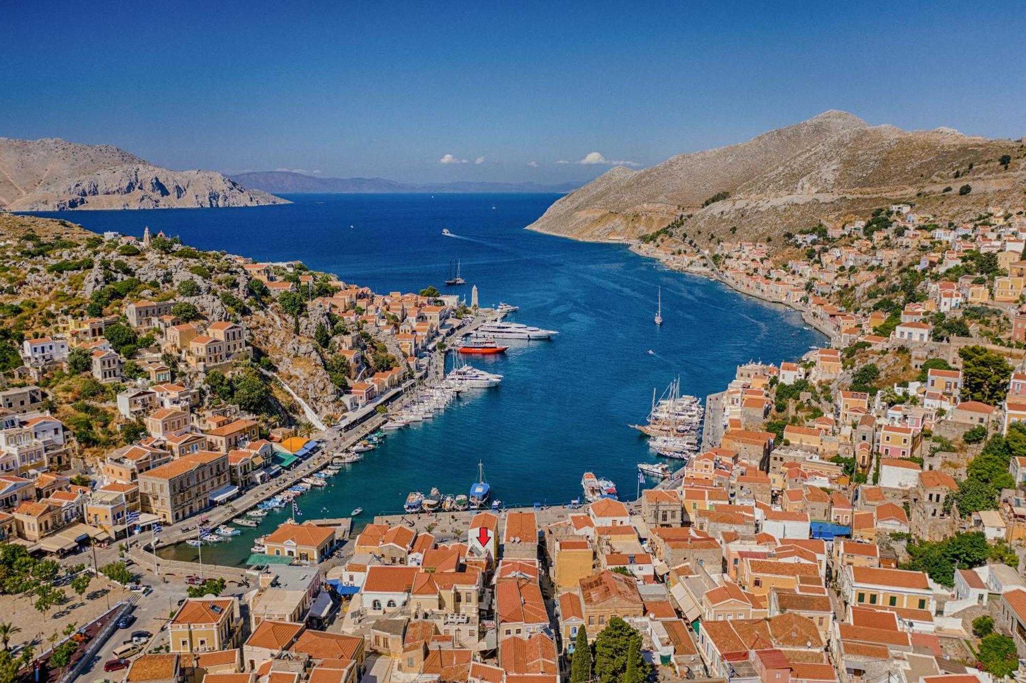 The Old Symi Apartment ภายนอก รูปภาพ