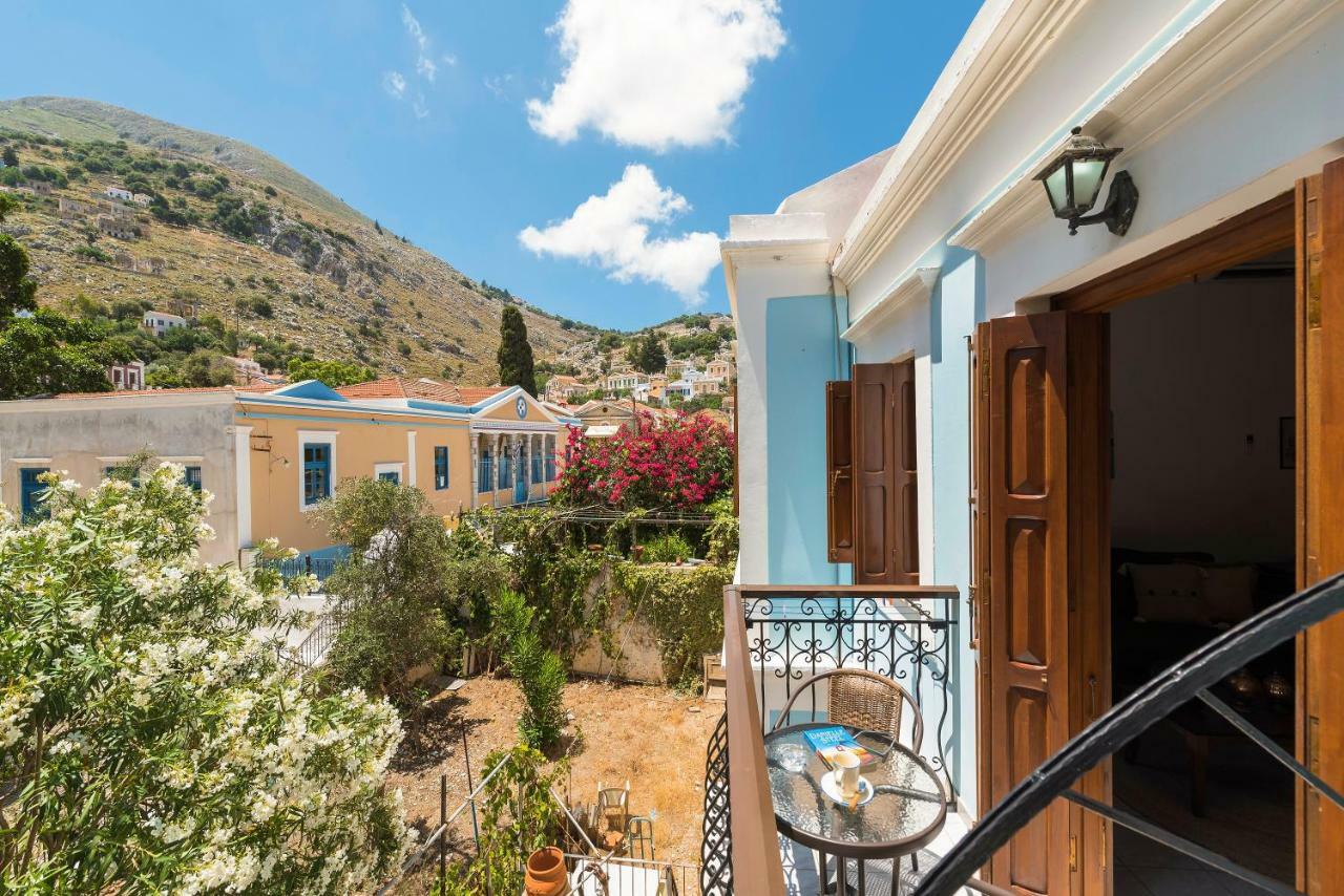 The Old Symi Apartment ภายนอก รูปภาพ