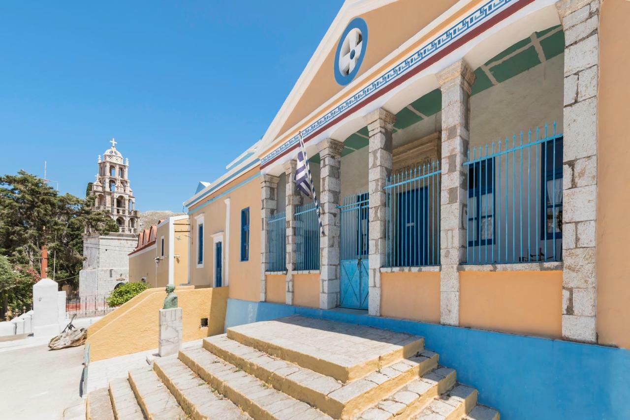 The Old Symi Apartment ภายนอก รูปภาพ